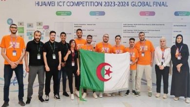 Photo of طلبة جزائريون يفوزون بالجائزة الكبرى لمسابقة هواوي للاتصالات بالصين